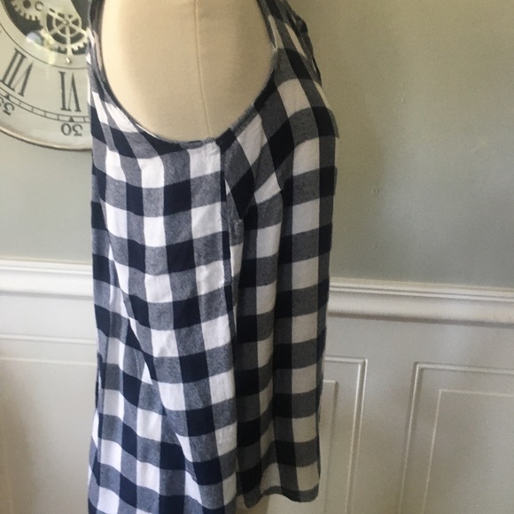 Tank button down - Picture 2 of 5